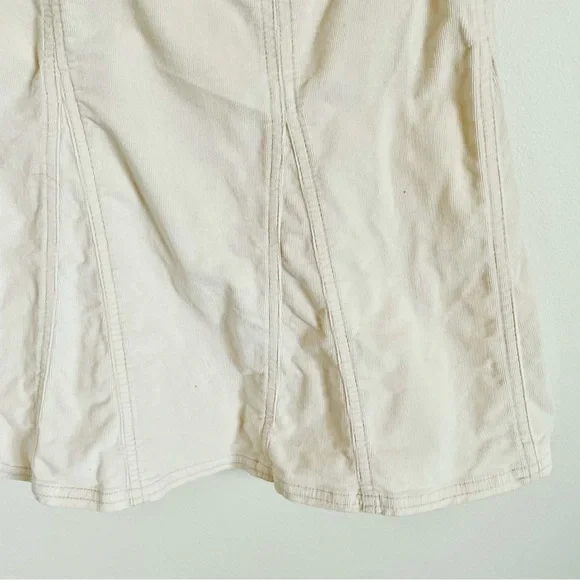 Athleta Corduroy Whenever Flare Mini Skirt in Cream Size 6 EUC - Picture 10 of 12